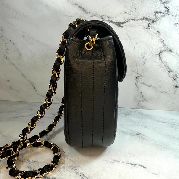 ❌❌ Chanel Vintage Mini Crossbody Bag Round Moon Flap Oversized CC Black/Gold 24K - Picture 5 of 16